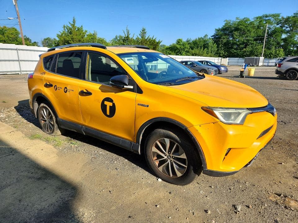 2017 TOYOTA RAV4 HYBRID LE PLUS 4