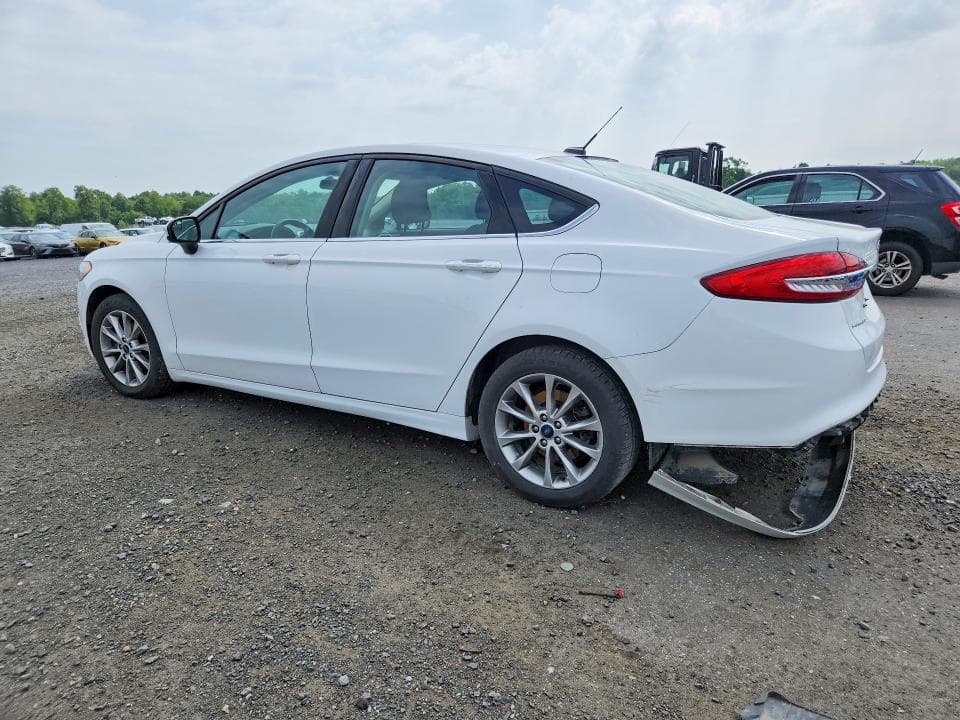 2017 FORD FUSION SE 2