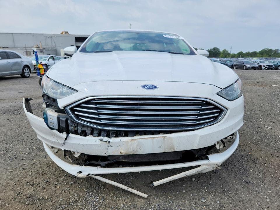 2017 FORD FUSION SE 5