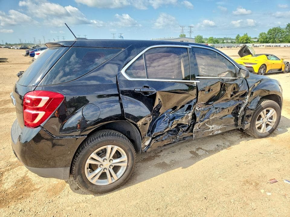2017 CHEVROLET EQUINOX LS 3