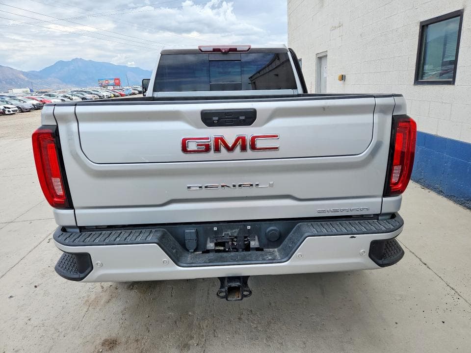 2020 GMC SIERRA K2500 DENALI 6