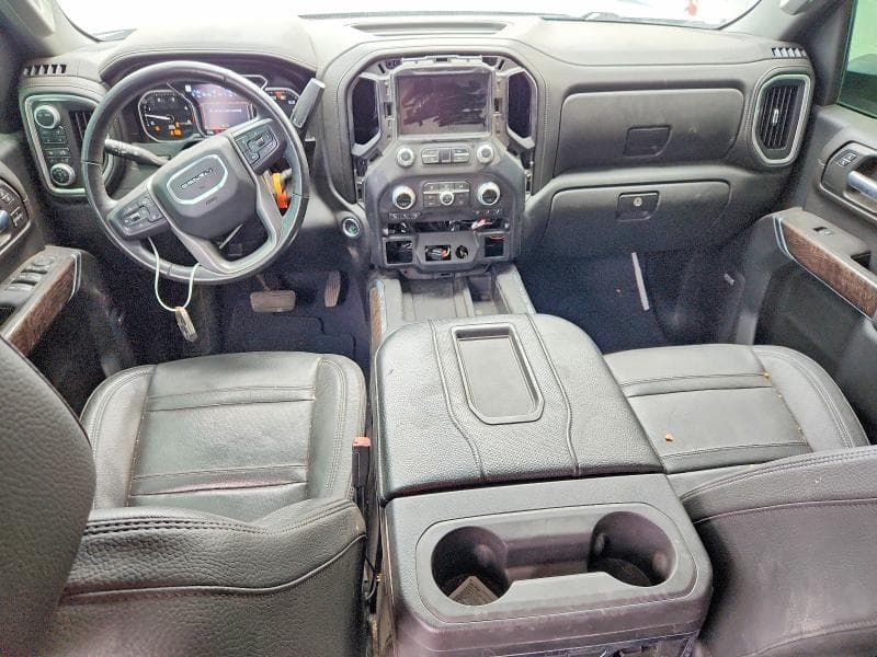 2020 GMC SIERRA K2500 DENALI 8