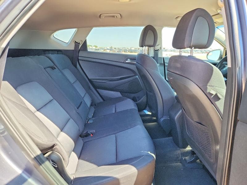 2017 HYUNDAI TUCSON SE SE 11