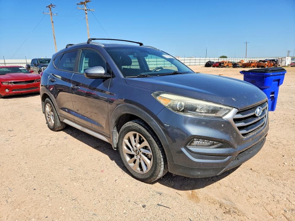 2017 HYUNDAI TUCSON SE SE 4