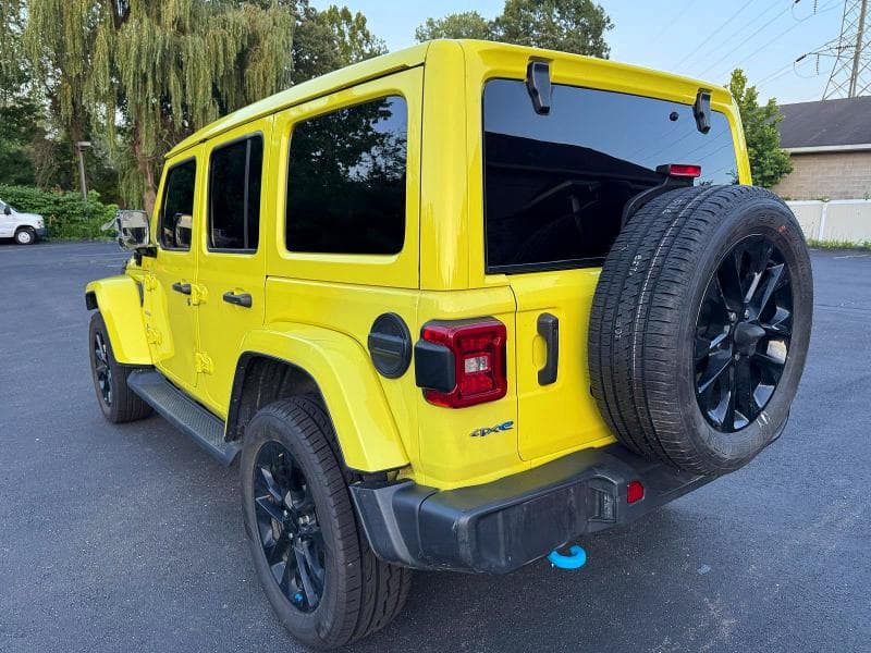 2022 JEEP WRANGLER UNLIMITED SAHARA 4XE 2
