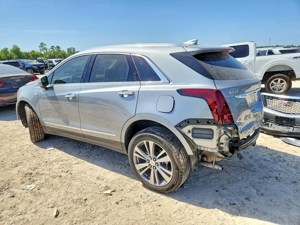 2024 CADILLAC XT5 PREMIUM LUXURY 2
