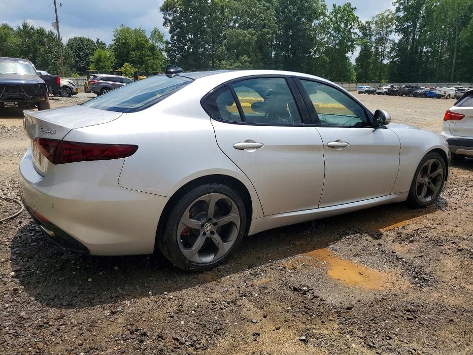 2017 ALFA ROMEO GIULIA 3