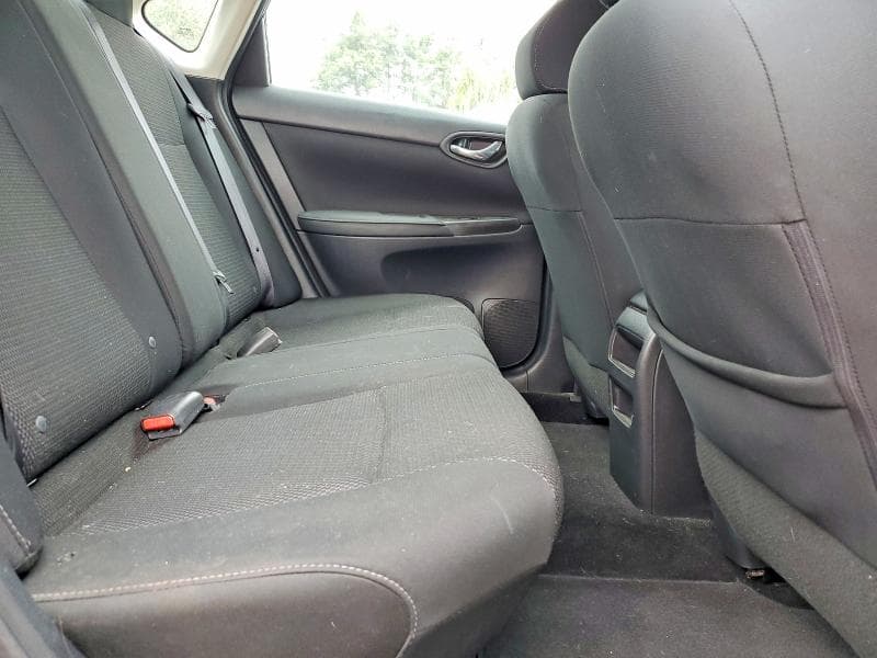 2019 NISSAN SENTRA S S 10