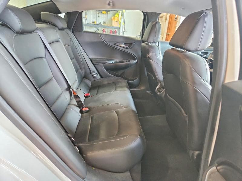 2017 CHEVROLET MALIBU LT 10
