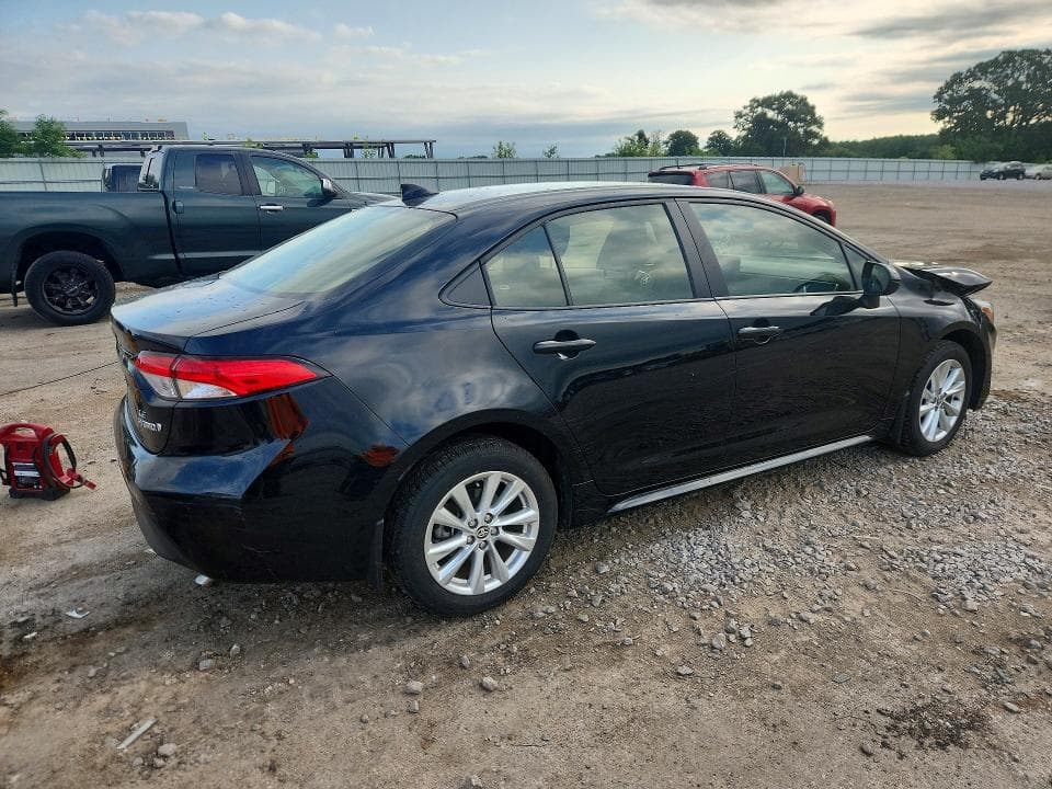 2024 TOYOTA COROLLA HYBRID LE 3