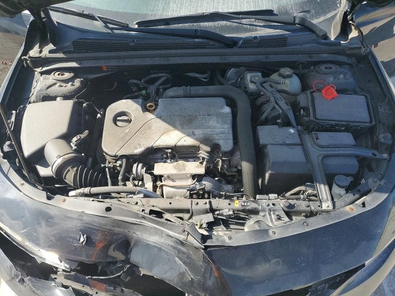 2018 CHEVROLET MALIBU LT 11