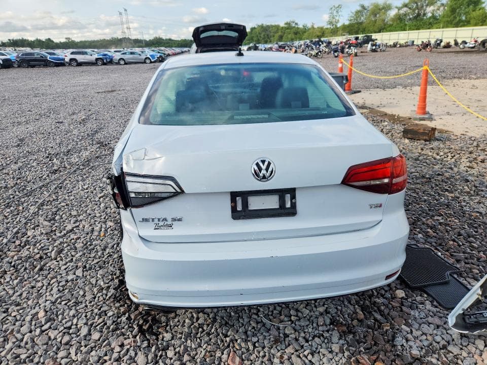 2018 VOLKSWAGEN JETTA SE 6