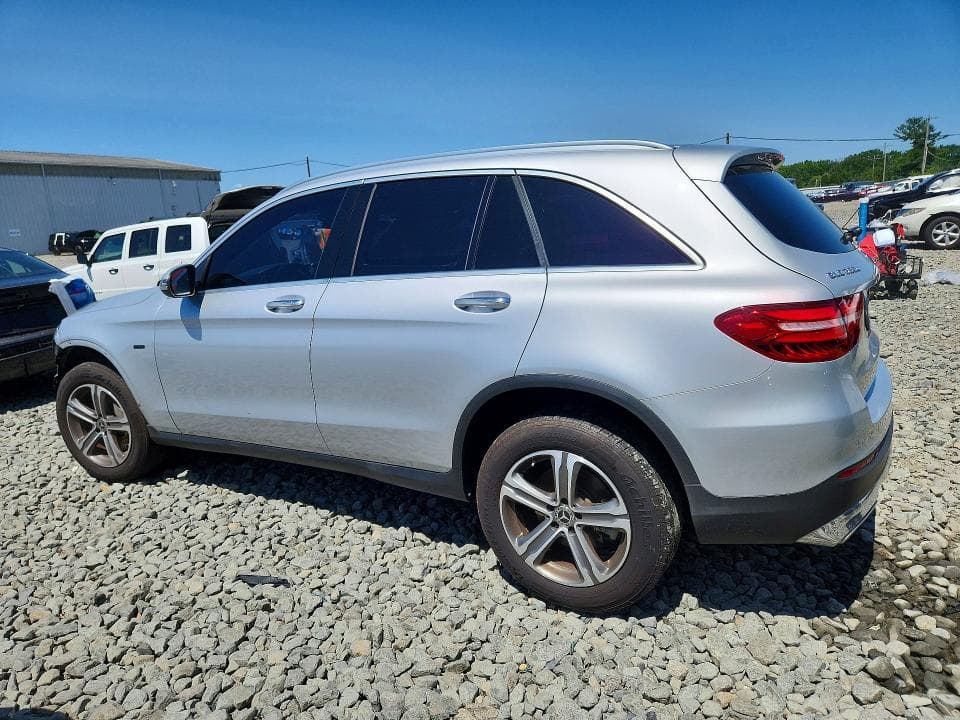 2019 MERCEDES-BENZ GLC 350E 2