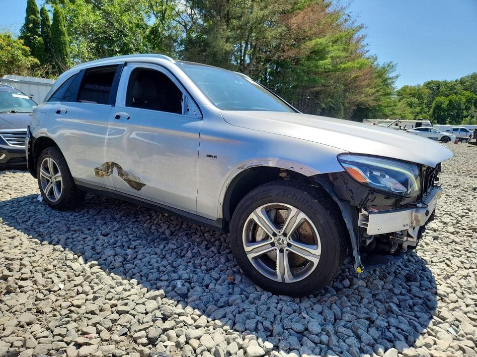 2019 MERCEDES-BENZ GLC 350E 4