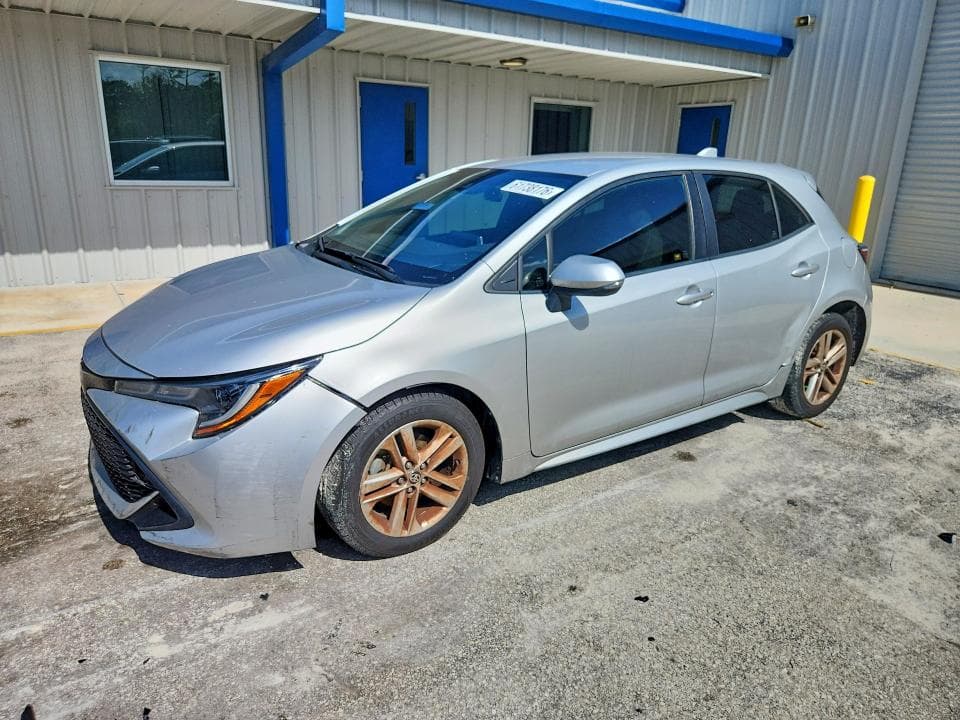2021 TOYOTA COROLLA HATCHBACK SE - 1