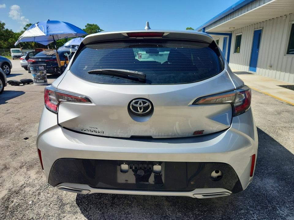 2021 TOYOTA COROLLA HATCHBACK SE 6