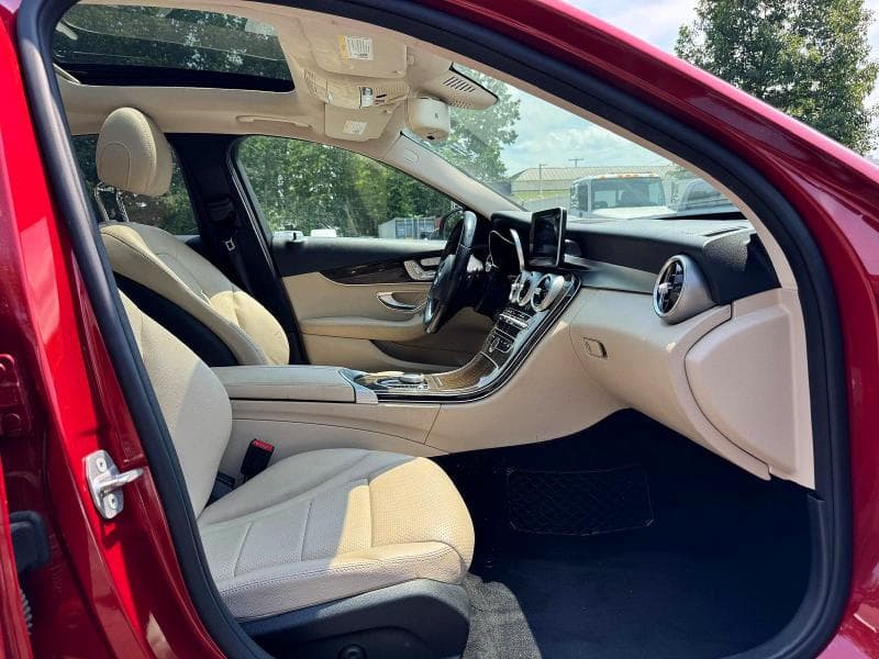 2017 MERCEDES-BENZ C 300 4MATIC 9