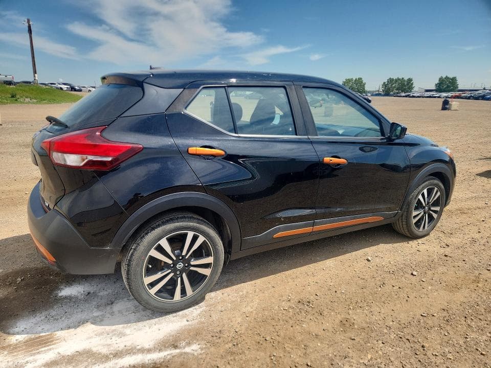 2019 NISSAN KICKS S 3
