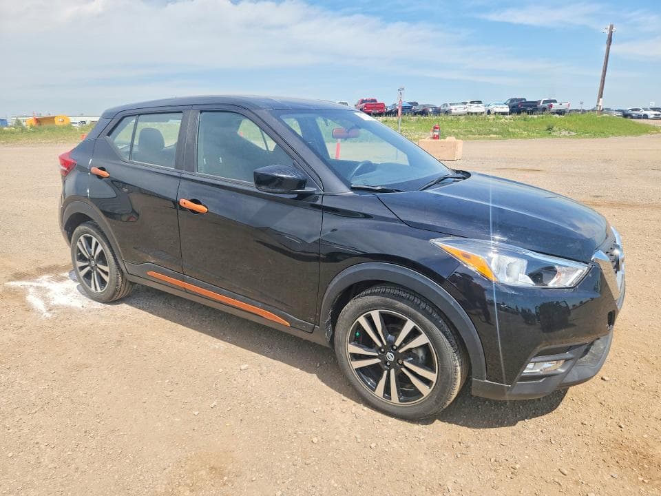 2019 NISSAN KICKS S 4