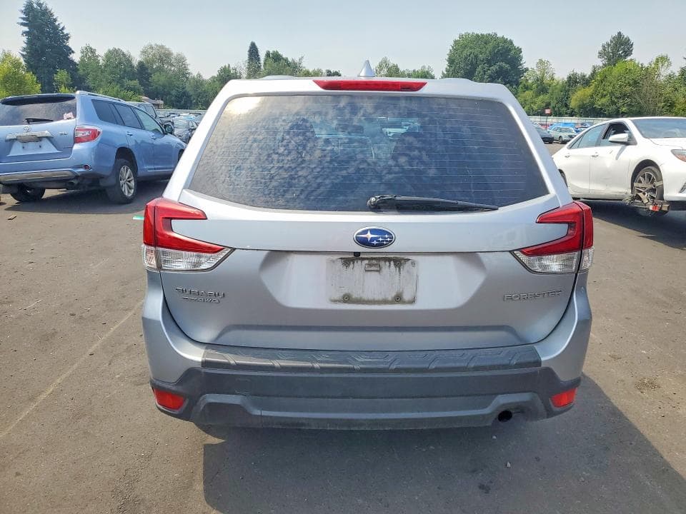 2020 SUBARU FORESTER 6
