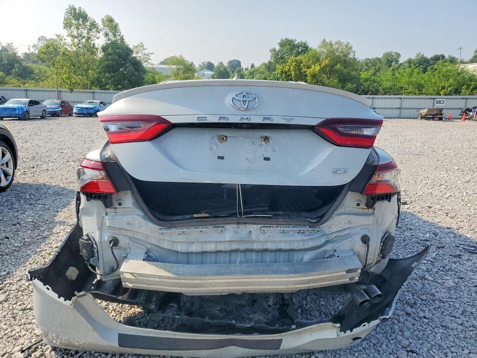 2024 TOYOTA CAMRY SE SE 6