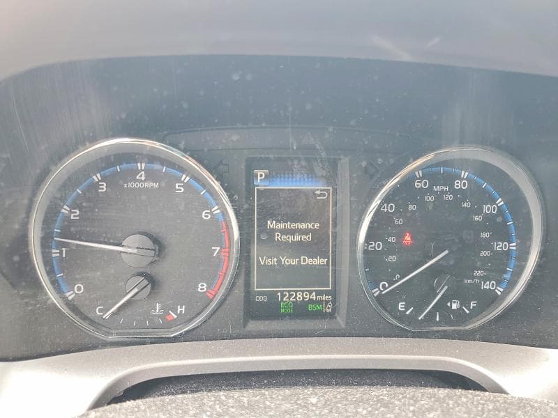 2018 TOYOTA RAV4 LIMITED 9