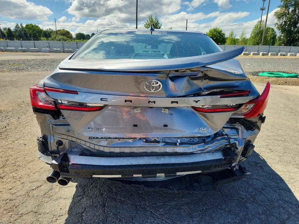 2026 TOYOTA CAMRY SE 6