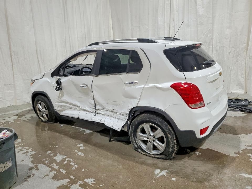 2019 CHEVROLET TRAX 1LT 2