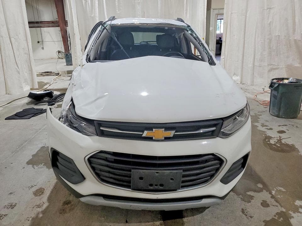 2019 CHEVROLET TRAX 1LT 5
