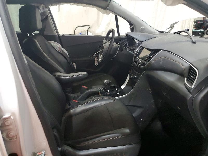 2019 CHEVROLET TRAX 1LT 7