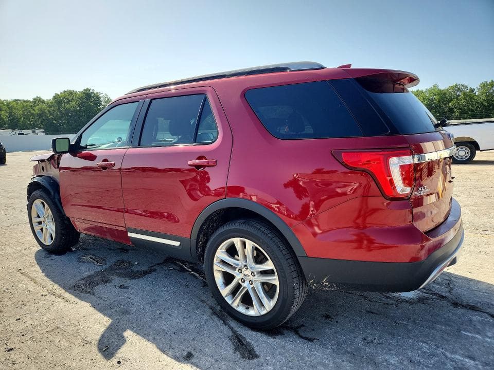 2017 FORD EXPLORER XLT 2