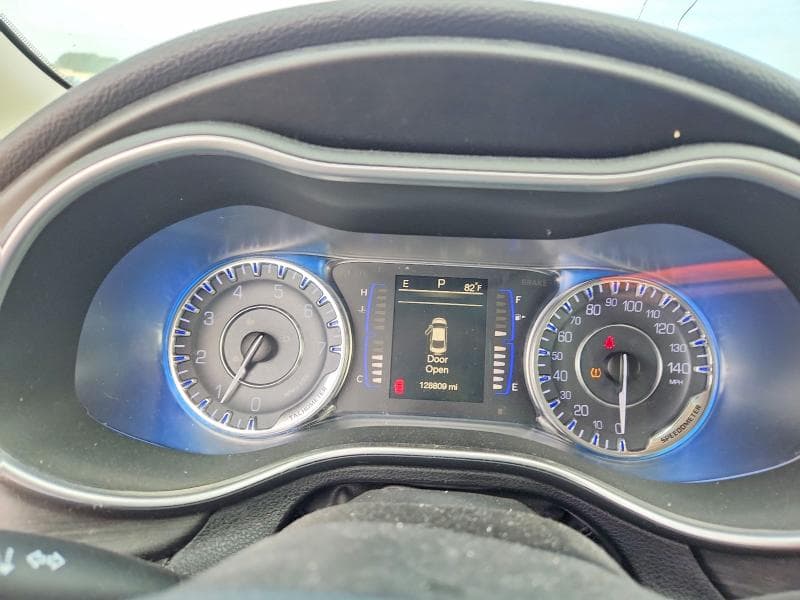 2017 CHRYSLER 200 LIMITED 9
