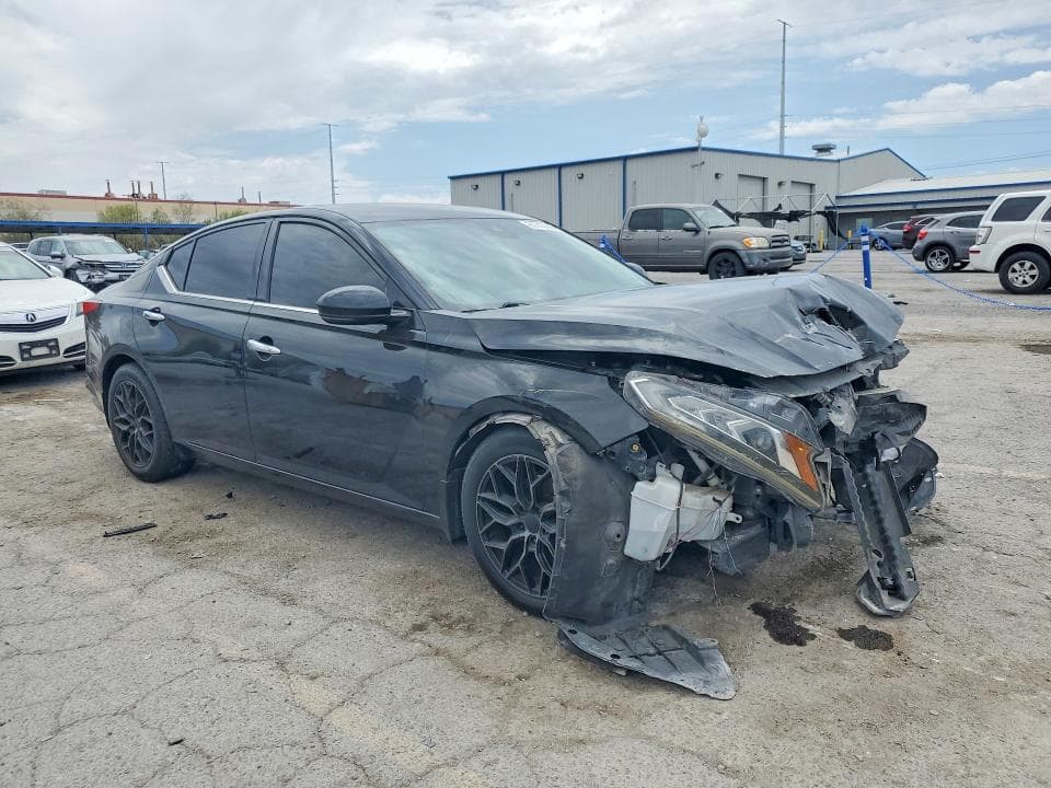 2019 NISSAN ALTIMA SL 4