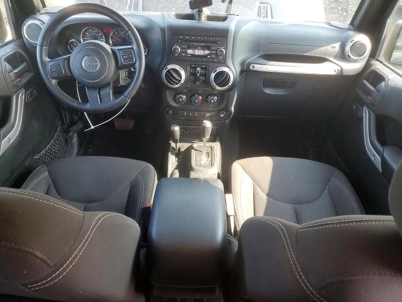 2017 JEEP WRANGLER UNLIMITED SAHARA 8