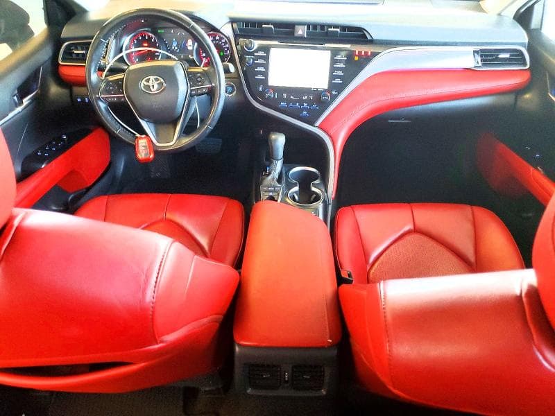 2019 TOYOTA CAMRY XSE 8