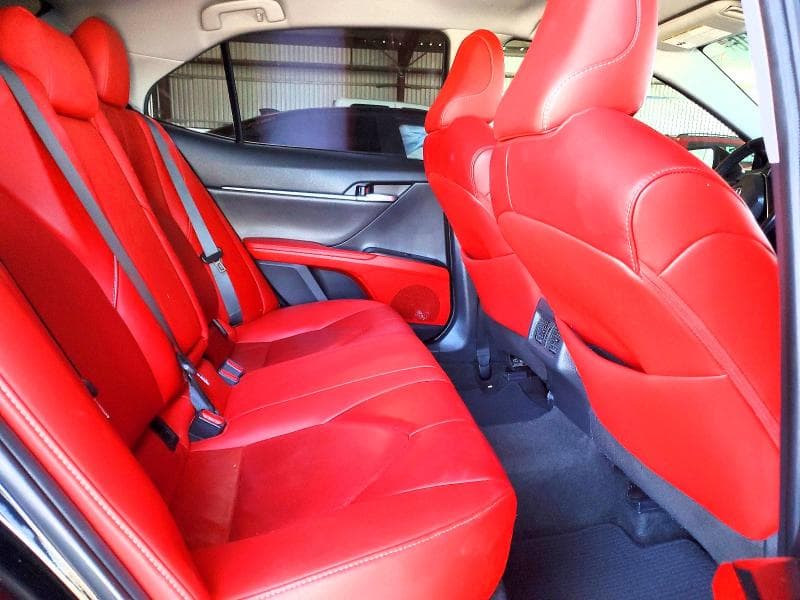 2019 TOYOTA CAMRY XSE 10