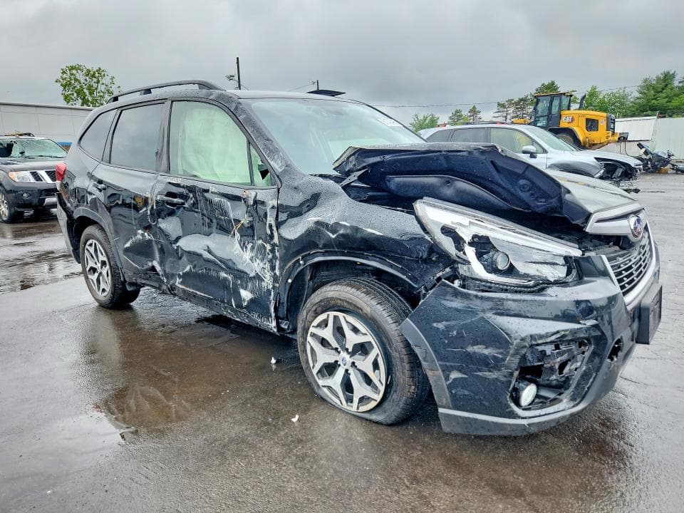 2021 SUBARU FORESTER PREMIUM 4