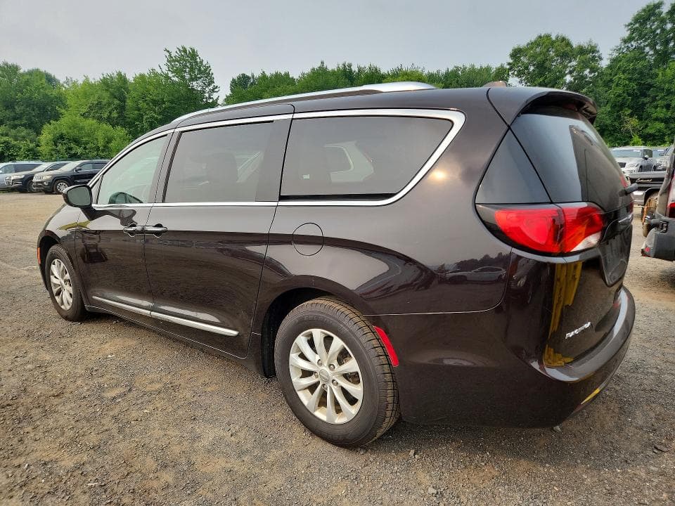 2018 CHRYSLER PACIFICA TOURING L 2