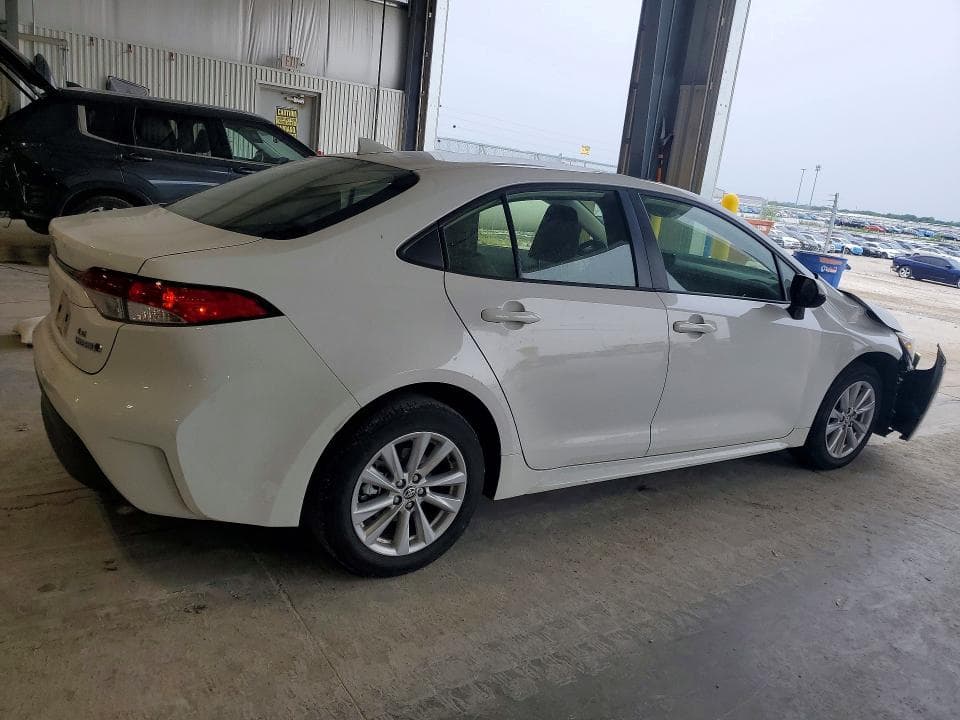2023 TOYOTA COROLLA HYBRID LE 3