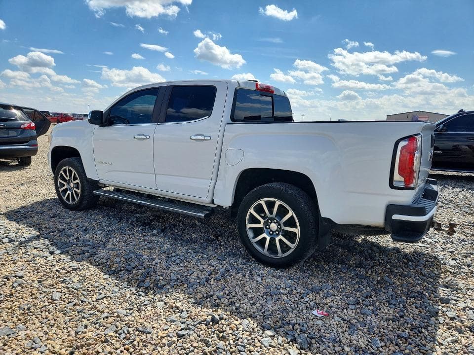 2018 GMC CANYON DENALI 2