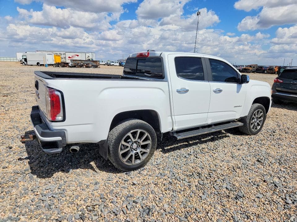 2018 GMC CANYON DENALI 3