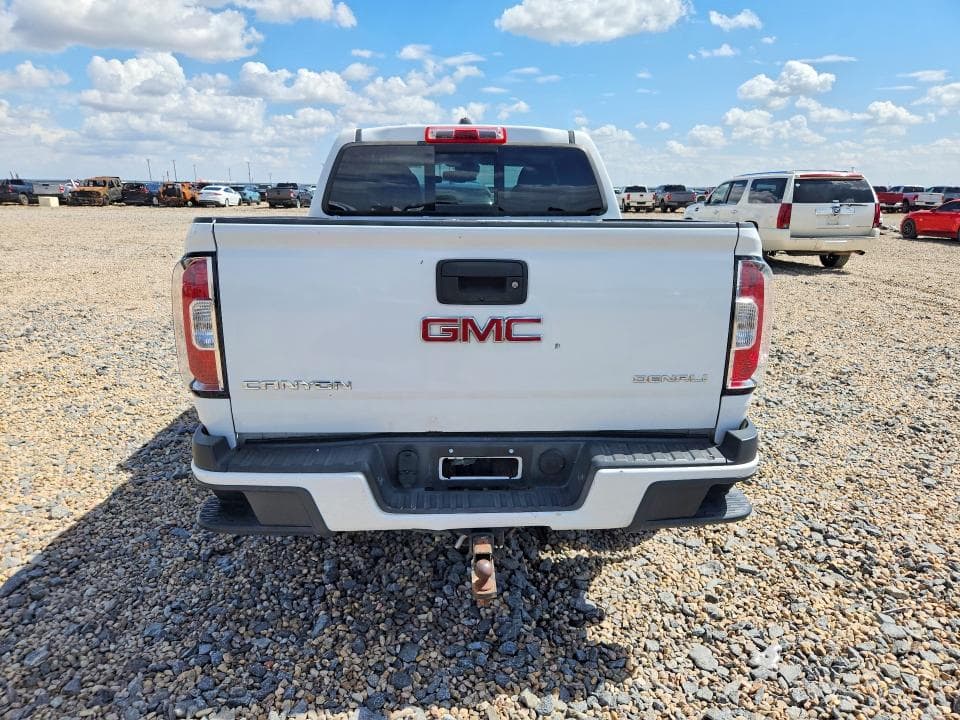 2018 GMC CANYON DENALI 6