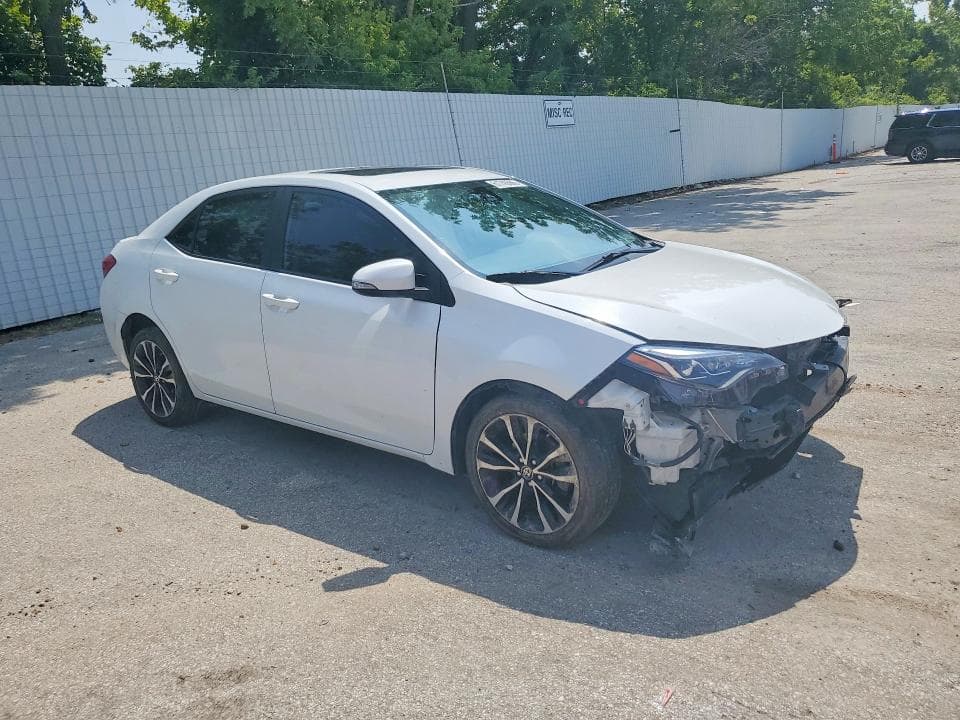 2017 TOYOTA COROLLA SE SE 4