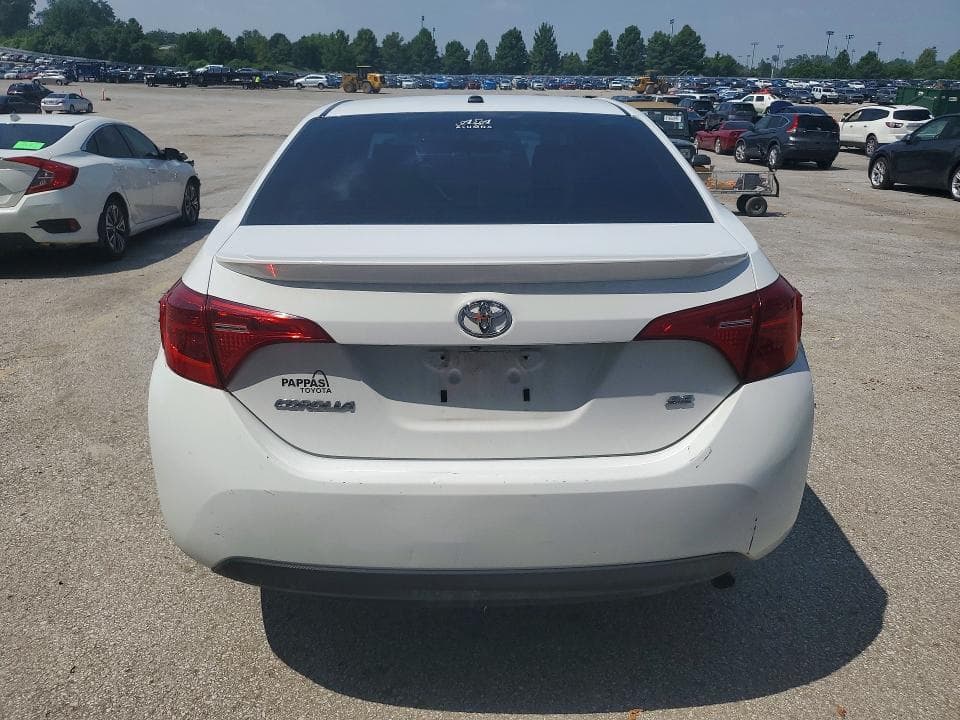 2017 TOYOTA COROLLA SE SE 6