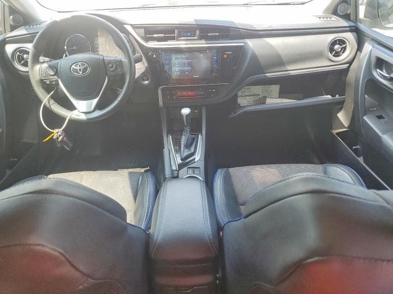 2017 TOYOTA COROLLA SE SE 8