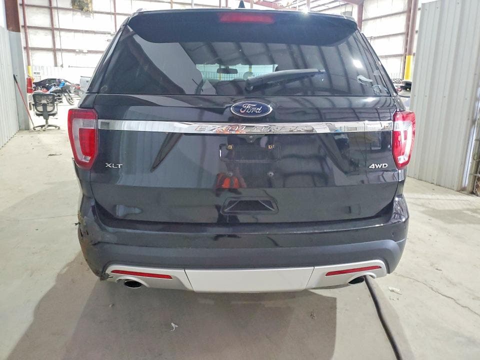 2017 FORD EXPLORER XLT 6