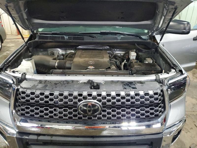 2020 TOYOTA TUNDRA SR5 11
