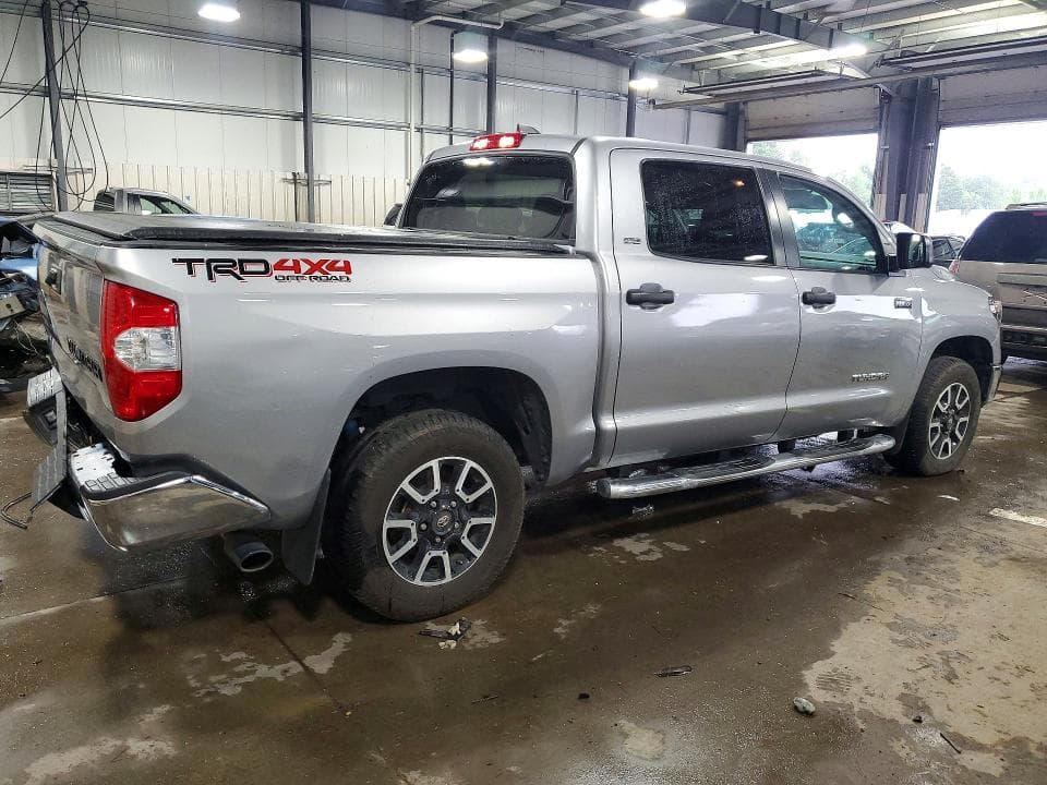 2020 TOYOTA TUNDRA SR5 3