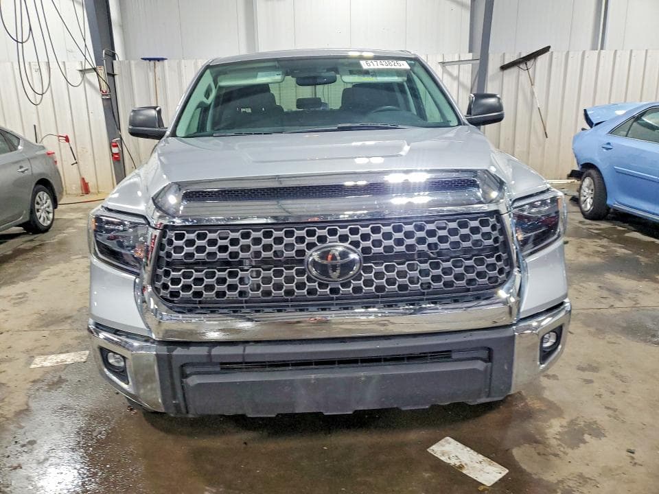 2020 TOYOTA TUNDRA SR5 5