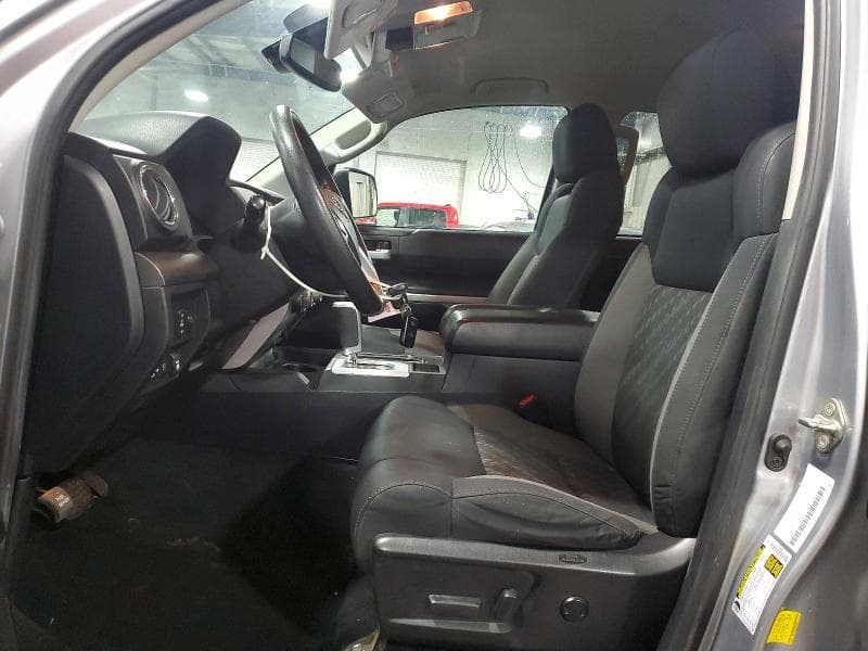 2020 TOYOTA TUNDRA SR5 7